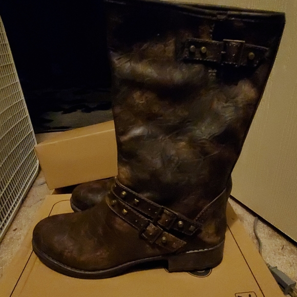 Dirty Laundry brown talia boots - Picture 2 of 3